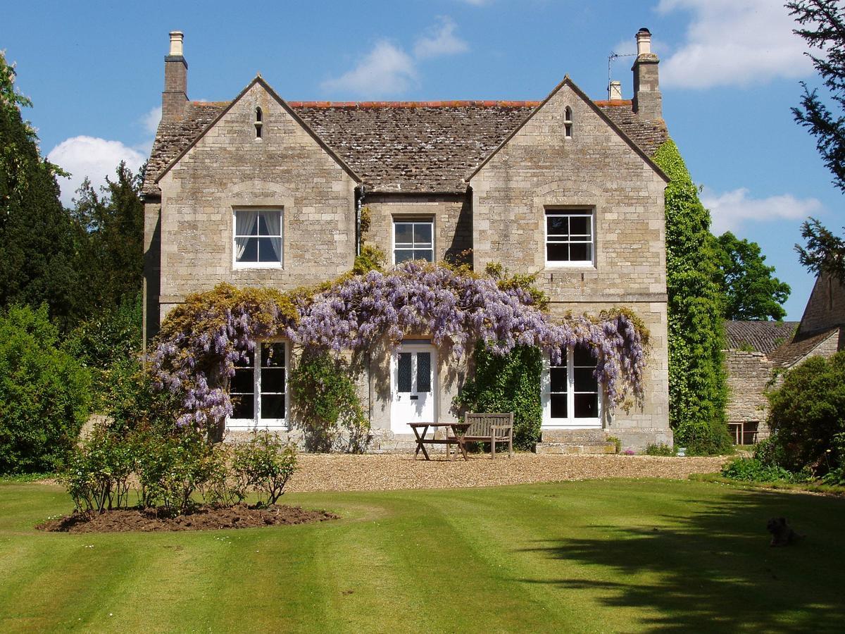 Castle Farm Guest House Peterborough Exterior photo