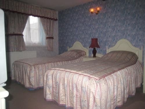 Castle Farm Guest House Peterborough Exterior photo